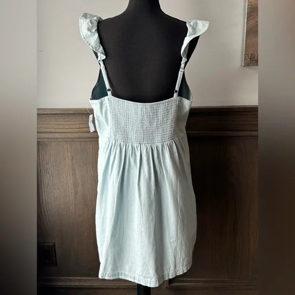 Old Navy Sleeveless Ruffle Fit and Flare Chambray Dress size XL NWT - Picture 4 of 7